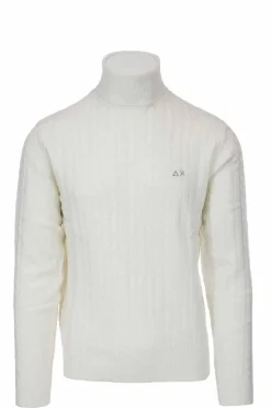 Dolcevita in lana a trecce