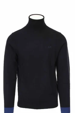 Dolcevita in lana con toppe in contrasto