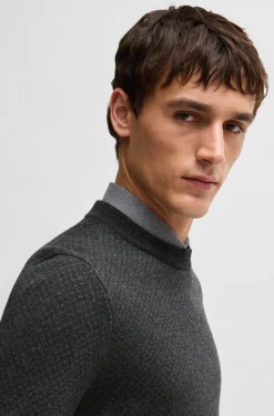 Maglia girocollo in lana e cotone.