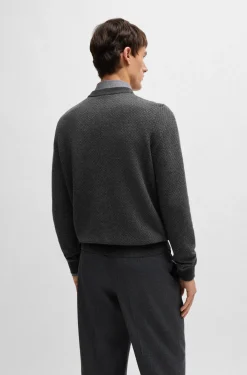 Maglia girocollo in lana e cotone.