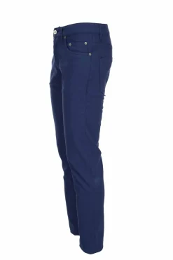 Pantalone 5 tasche in cotone goffrato.