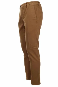 Pantalone chino cotone armaturato stretch.